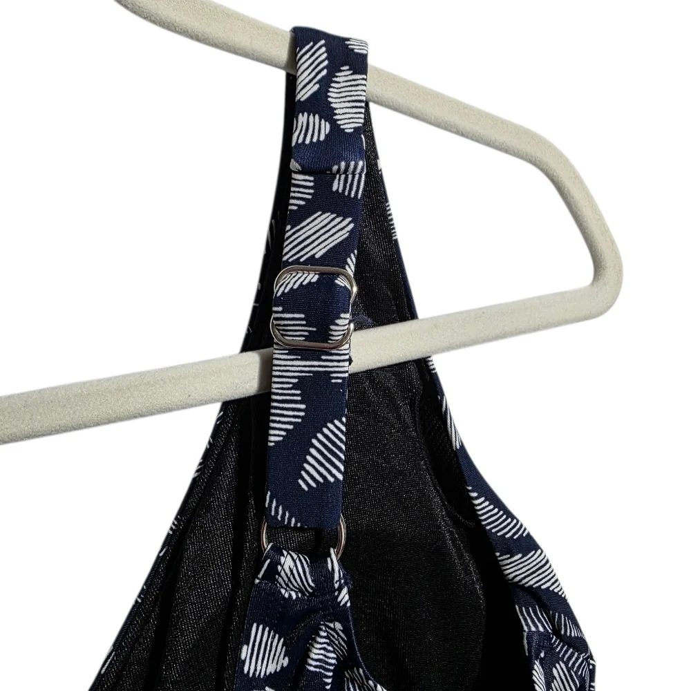 EUC MIRACLESUIT BLOCKBUSTER NAVY WHITE SWIMSUIT SZ12